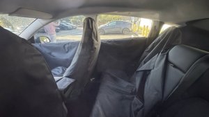 테슬라의 저렴한 모델 Y 유출: 영상과 변경 사항 목록