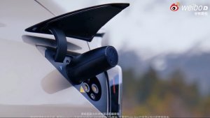 테슬라, 모델 YL 및 모델 Y 퍼포먼스용 컴팩트 파워셰어 V2L 어댑터 출시