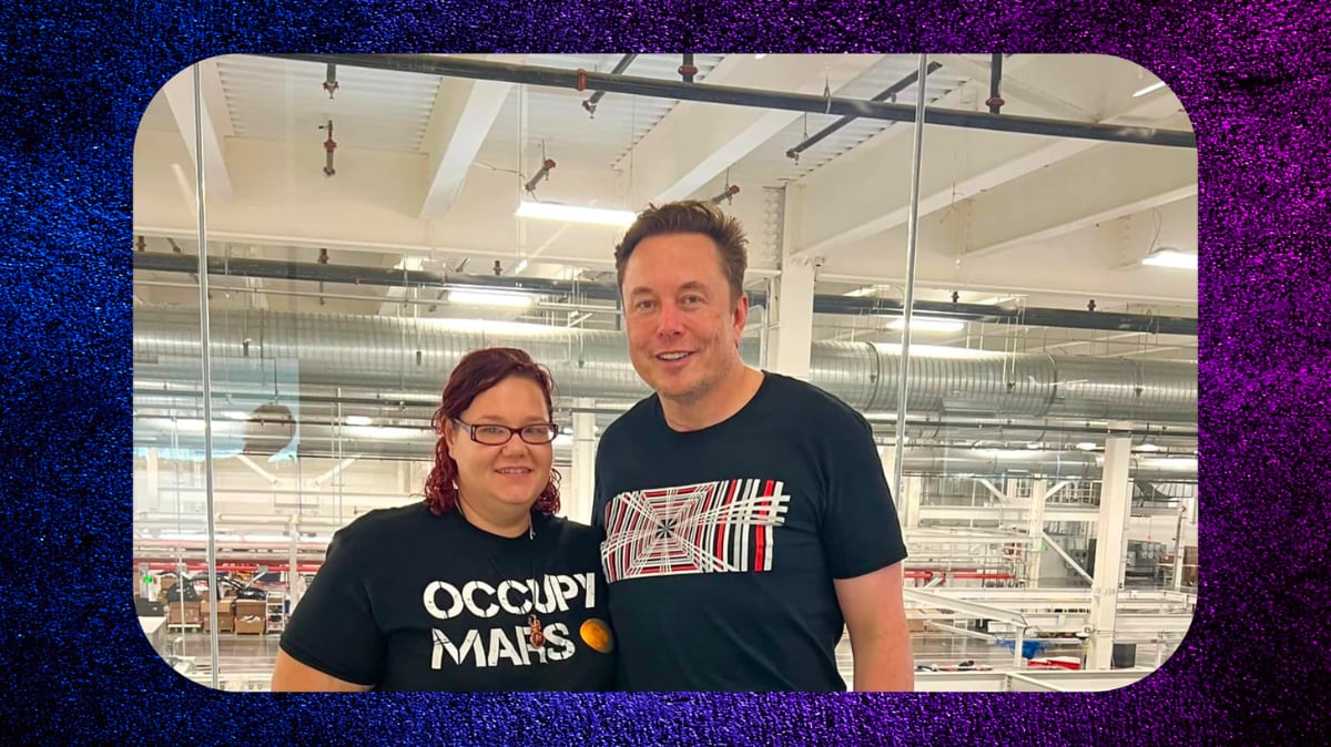 'Getting Stoned' 팟캐스트에서 Elon Musk의 마스터 플랜 파트 3에 대한 세부 정보가 나옵니다