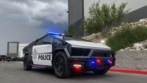 테슬라 사이버트럭, 라스베이거스 경찰차로 데뷔