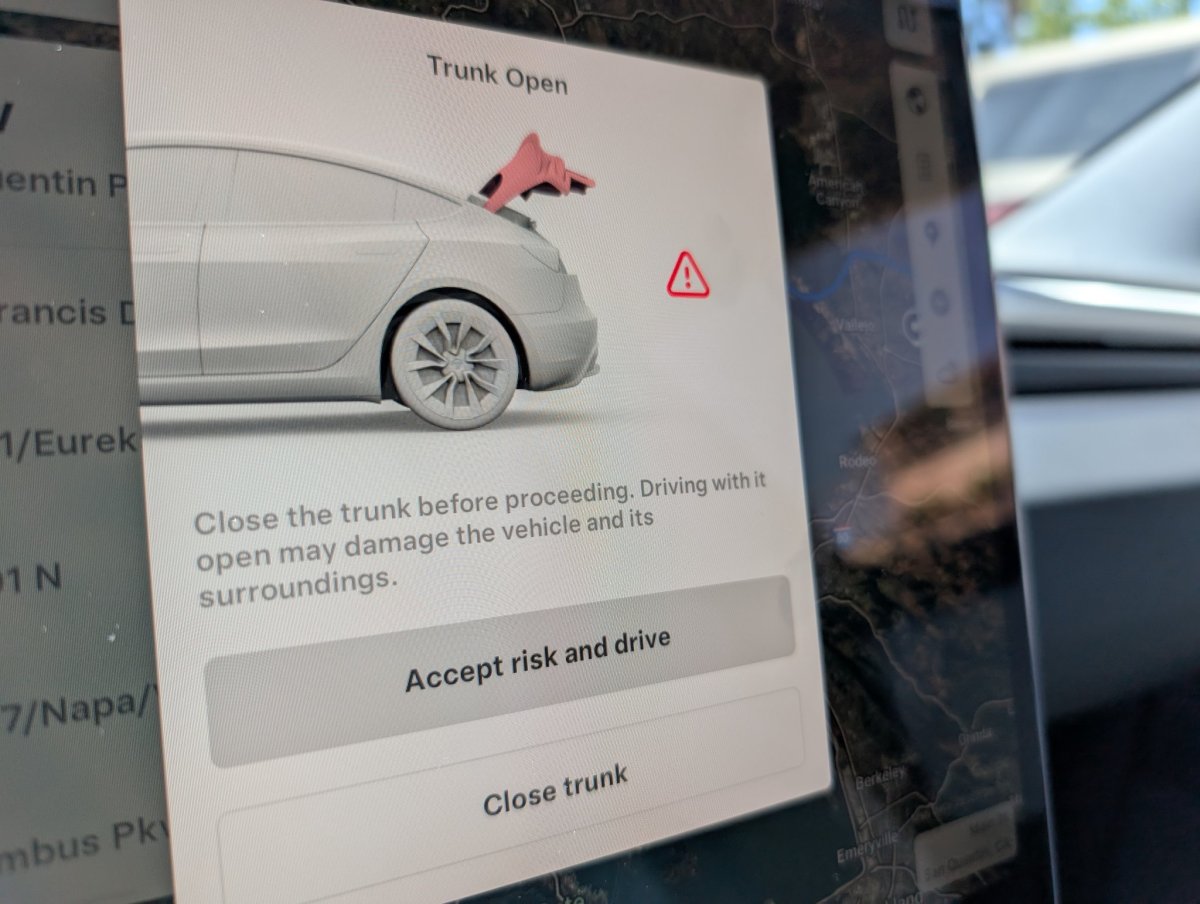 Trunk Open Warning